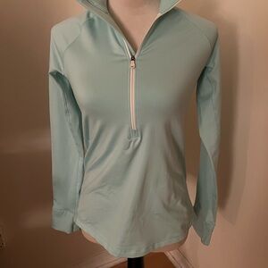 Under Armour Green Long Sleeve Zippered Cold weather workout top